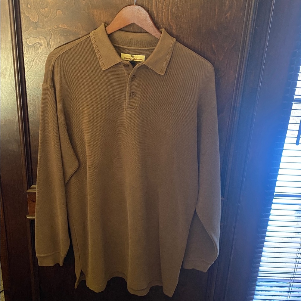 Tommy Bahama men’s buttoned pullover